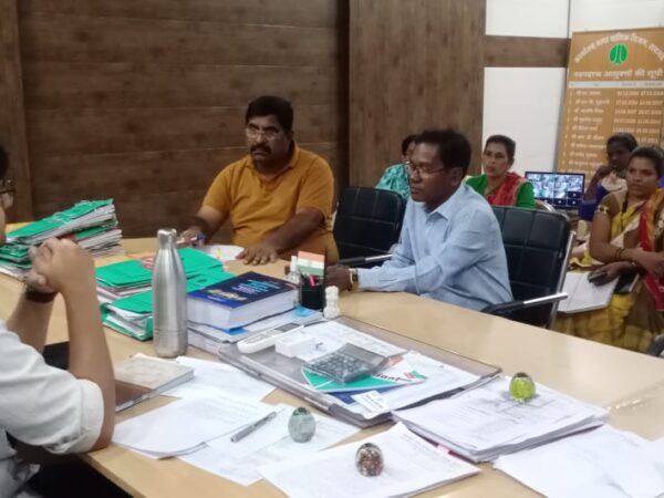 यूजर चार्जर्स के वसूली पर दें ध्यान-कमिश्नर मिश्रा कचरा नहीं देने वालों की सूची बनाने दिए गए निर्देश