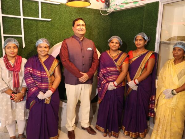 सेहत को स्वाद के साथ जोडऩे का अभिनव प्रयास है मिलेट्स कैफे-संभागायुक्त डॉ.संजय अलंग