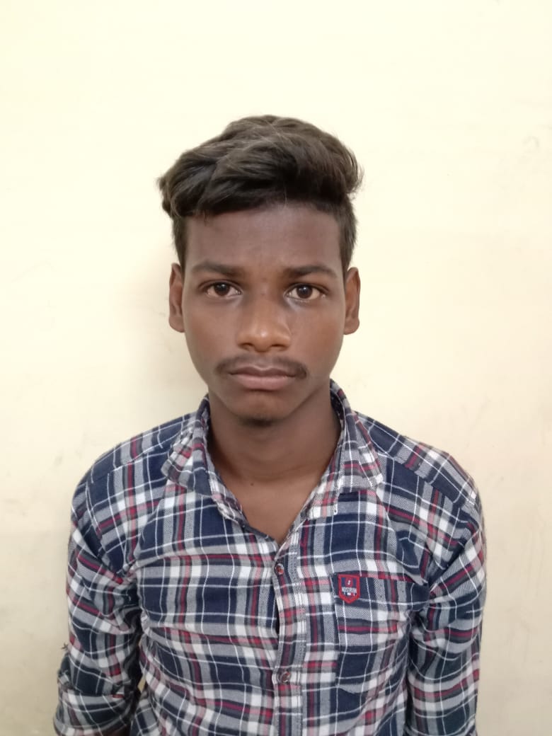 अंजान नम्बर से लड़की की दोस्ती, व्हाटसअप विडियो कॉल कर आपत्तिजन विडियो बनाया युवक…..