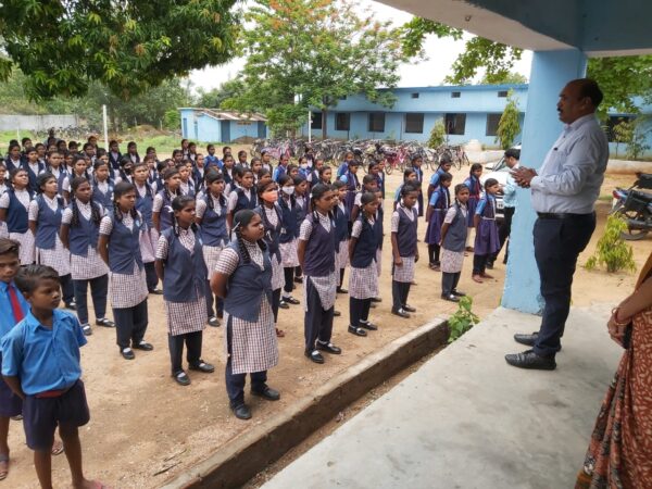 विद्यालयों में अध्ययन-अध्यापन सहित विविध शालेय गतिविधियों का समय पर हो संचालन