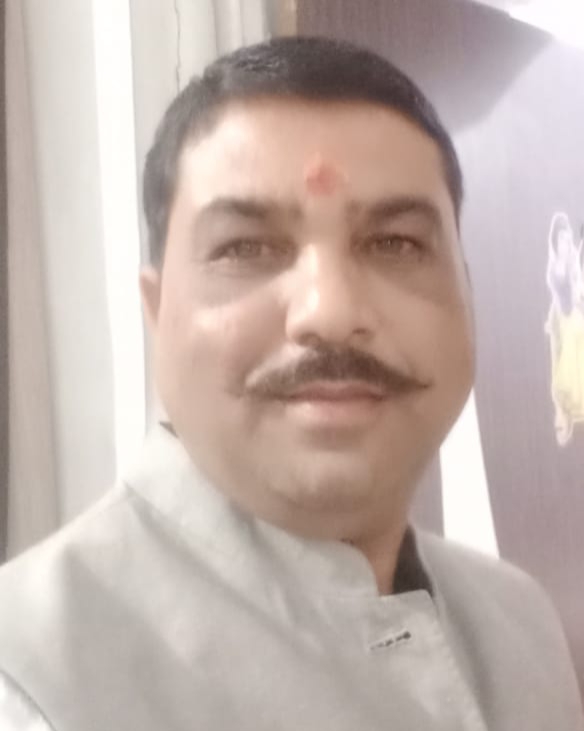 प्रदेश न्यायिक कर्मचारी संघ के प्रांतीय सचिव के पद पर जिला शाखा बिलासपुर के तेजतर्रार अध्यक्ष धीरज पलेरिया मनोनीत