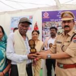 रेसुब रायपुर डिवीजन की अनुकरणीय पहल ……… – दुर्ग में आजादी के अमृत महोत्सव कार्यक्रम में 09 स्वतंत्रता सेनानीयों के परिवारों को सम्मानित किया गया