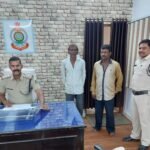 टीआई मनीष नागर की सक्रियता से हंडी चौक पर धार धार से लोगों को डरा रहे दो व्यक्ति कोतवाली पुलिस के हत्थे चढ़े