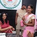 कलेक्टर रानू साहू ने दिए निर्देश<br>राशन कार्ड का आवेदन लेकर पहुंची सविता को जनदर्शन में ही तैयार कर के दे दिया कार्ड