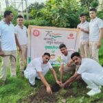 आजादी के 75 वर्ष पूर्ण होने के उपलक्ष्य में …रेल लोको कालोनी गुढ़ियारी क्षेत्र और बैरक में वृक्षारोपण किया
