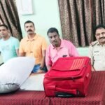 रेसुब अनुपपुर को लावारिस पड़े दो बेग में रखे डेढ़ लाख का गांजा बरामद किया
