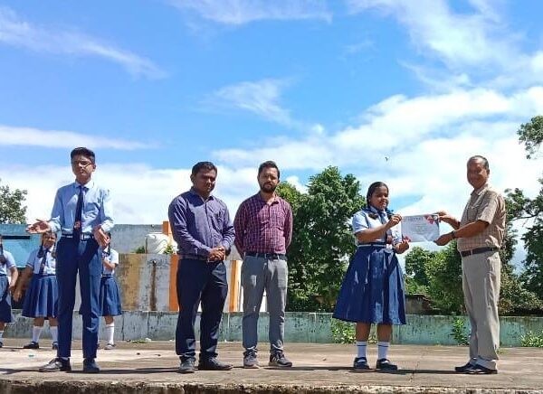 आत्मानं विद्यालय पाली में विविध प्रतियोगिताएं आयोजित