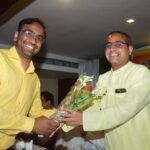 सिंधी समाज  जन कल्याण के कार्यक्रमों में  समाज सेवा , असहाय की मदद करना हो निस्वार्थ भाव से करते है -शैलेष पांडेय