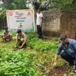 रेसुब रायपुर ने सरोना,बैरक एवम रेल्वे कालोनी में रोपे 100 पेड़