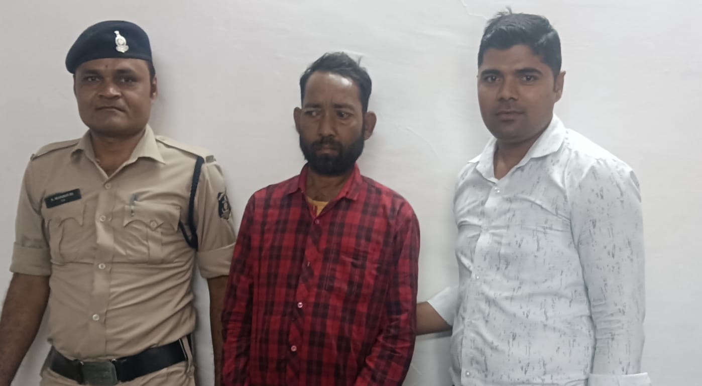 मंडल टास्क टीम, रेसुब पोस्ट रायपुर, जीआरपी टीम के हत्थे चढ़ा एक आदतन पॉकेटमार