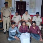 रेसुब शहडोल ने जबलपुर के तीन गांजा तस्करों से 70 हजार का गांजा जप्त कर किया गिरफ्तार