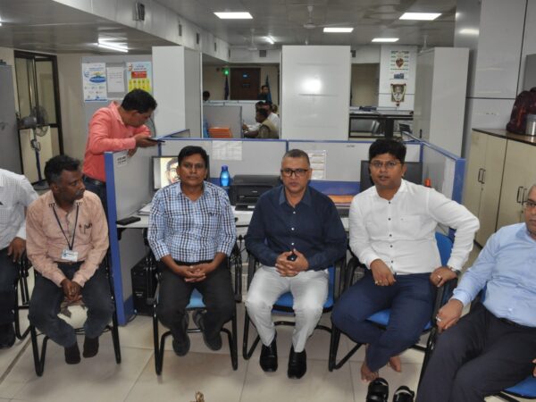 द.पू.म.रे. ने उपन्यास सम्राट को याद किया…ग्रामीण परिवेश को समझना हो तो मुंशी प्रेमचंद कृत गोदान को पढ़कर ही यह जाना सकता है . भवानी शंकर नाथ (डीआईजी आरपीएफ) अंग्रेजों ने प्रेमचंद की किताबों पर प्रतिबंध लगाने लगे तब वे अलग –अलग नामों से किताबों की रचना प्रांरभ की: कुमार निशांत (उप मुख्य सुरक्षा आयुक्त RPF