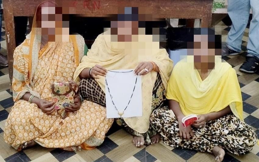 रेसुब गोंदिया को मिली शानदार कामयाबी ……… नागपुर की महिला गैंग रेसुब गोंदिया के हत्थे चढ़ी यात्री समान चोरी करती थी इनके कब्जे से हजारो के आभूषण बरामद