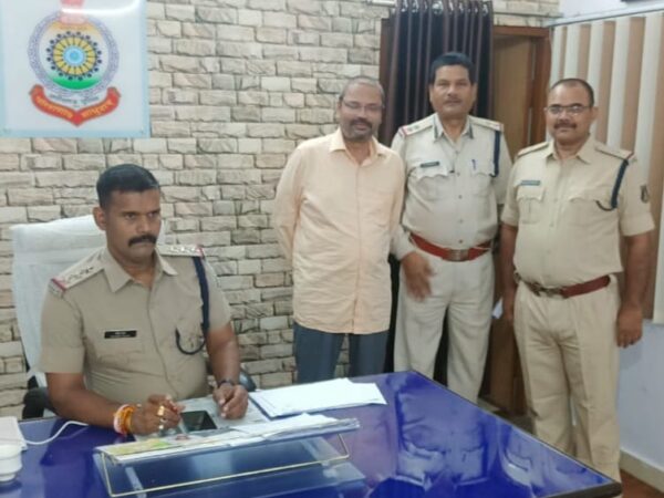 रायगढ़ के व्यवसायी को 2.78 करोड की चपत लगाने वाला आरोपी गिरफ्तार……