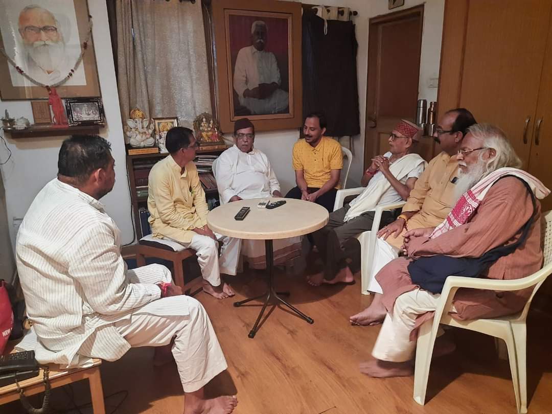 प्रदेश भाजपा अध्यक्ष अरूण साव छात्र राजनीति के समय के मार्गदर्शक रहे मदनदास देवी, सदाशिव देवघर से लिया आशीर्वाद