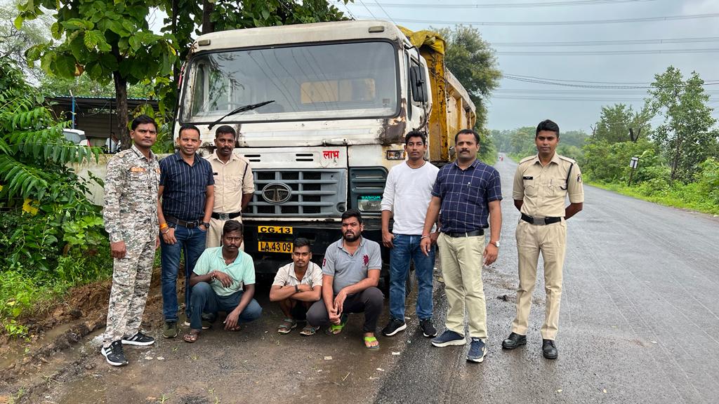 क्वालिटी कोयले में स्लेक का चूर्ण मिलावट का खेल उजागर, #खरसिया पुलिस के हाथ आये 3 आरोपी…..