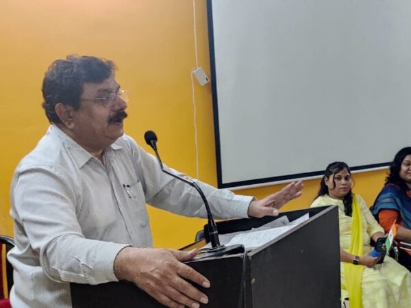 विद्यार्थियों को राष्ट्र निर्माण के उद्देश्यों में सक्रिय भागीदारी दे = डा. शाहिद अली (कुशाभाऊ ठाकरे पत्रकारिता वि. वि.)