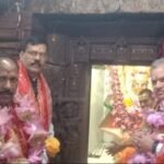 भाजपा छत्तीसगढ़ प्रदेश क्षेत्रीय संगठन मंत्री अजय जामवाल रतनपुर पहुंच मां महामाया का दर्शन कर मत्था टेका