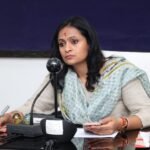 सड़कों की मरम्मत व सुधार कार्य तेजी से पूरा करने जुट जाए सभी संबंधित विभाग-कलेक्टर