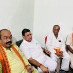 भाजपा प्रदेशाध्यक्ष अरुण साव के कोटा आगमन पर कार्यक्रताओं ने आतिशी स्वागत किया