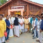 छत्तीसगढ़ भाजपा के प्रदेश अध्यक्ष एवं सांसद अरुण साव पहुँचे बस्तर संभाग के दौरे पर, <em>माँ दंतेश्वरी के किये दर्शन</em> <em>जगह जगह कार्यकर्त्ताओं ने उत्साह से किया स्वागत</em>