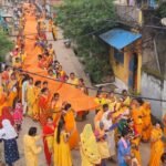 देवरीखुर्द के गदा चौक से निकली मां की चुनर यात्रा , साथ निकली सैकड़ो भक्तो की भीड़<br>जगह जगह स्वागत , आतिशबाजी
