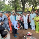 मस्तूरी विधायक ने सीपत क्षेत्र होने वाले लाखों के विकास कार्यों का भूमि पूजन किया