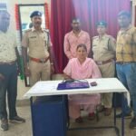 रेसुब ने भिलाई के छावनी में मोबाइल दुकान पर रेड कर 7 टिकट के साथ एक को किया गिरफ्तार
