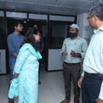 ईडी की कार्यवाही के बीच बीती रात मेडिकल कॉलेज अस्पताल के औचक निरीक्षण में पहुंची कलेक्टर  रानू साहू<br>सारे वार्डों में देखी व्यवस्था, मरीजों से लिया फीडबैक