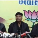 भाजपा ने निगम, मंडलों में की गई नियुक्तियों का काले कपड़े पहन पत्रकार वार्ता कर विरोध किया,  काले कपड़े पहन कर भाजपा महामंत्री केदार कश्यप, लता उसेंडी और पूर्व प्रदेश अध्यक्ष विक्रम उसेंडी ने संयुक्त पत्रकार वार्ता की