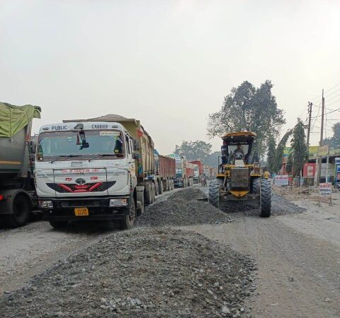 रायगढ़ से घरघोड़ा और खरसिया से धरमजयगढ़ के बीच विभिन्न हिस्सों में प्रारंभ हुआ सड़कों का निर्माण कार्य