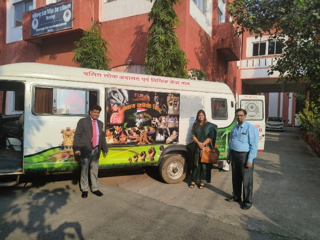 विधिक सेवा प्राधिकरण के प्रयास से जेल में बन्द राजेन्द्र अपने भाई से बात कर सका शीघ्र अपनी पत्नी और बच्चों से भी मिल सकेगा