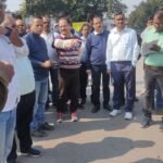 डीआरएम  पांडेय के रायगढ दौरे ने अधिकारियों की नींद उड़ाई  पार्किंग देख अधिकारियों को फटकार लगाई ,जल्द सुधारने के निर्देश दिए