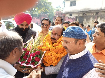 भाजपा प्रदेशाध्यक्ष अरुण साव जन्मदिन पर मातृछाया पहुंचे आतिशी स्वागत