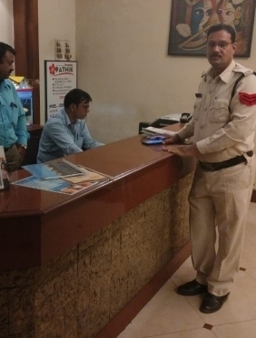 रायगढ़ पुलिस कार्यवाही जिले के सभी थाना क्षेत्र अन्तर्गत होटल लाज धर्मशाला का सघन जांच