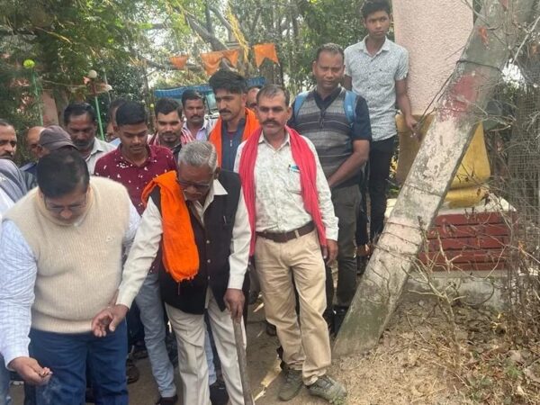 मस्तूरी विधायक डॉक्टर बांधी ने लिमतरा में किया सीसी रोड का लोकार्पण, एक अन्य सीसी रोड सहित सास्कृतिक मंच की घोषणा