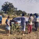 ब्रेकिंग न्यूज : कांग्रेसी नेता  संजू त्रिपाठी की हत्या में प्रयुक्त नीले रंग की कार बिलासपुर 14वें कि.मी.में पोड़ी नहर के पास लावारिस हालत में मिला