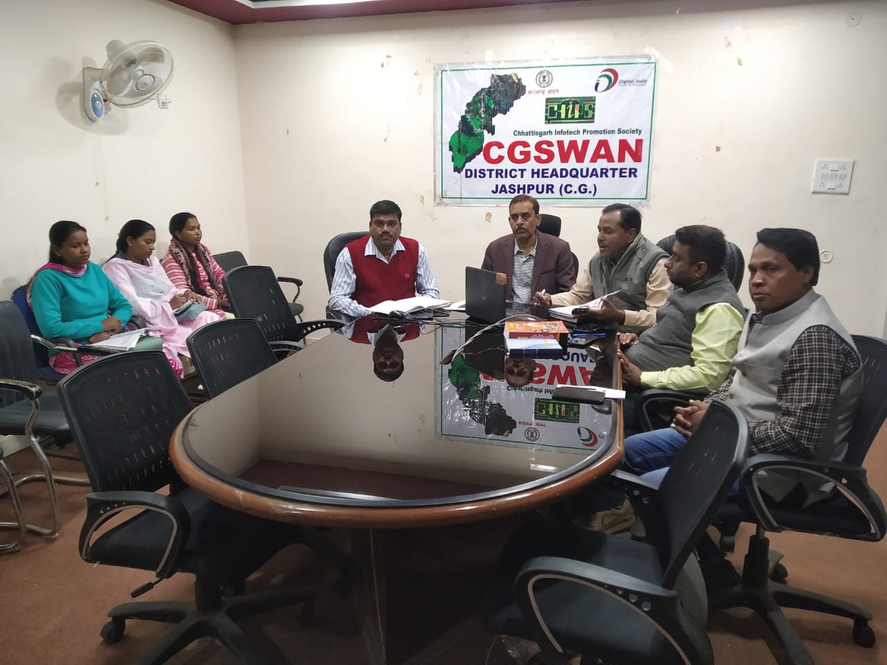 उत्कृष्ट परीक्षा परिणाम हेतु जिले के व्याख्याताओं का ऑनलाइन उन्मुखीकरण संपन्न