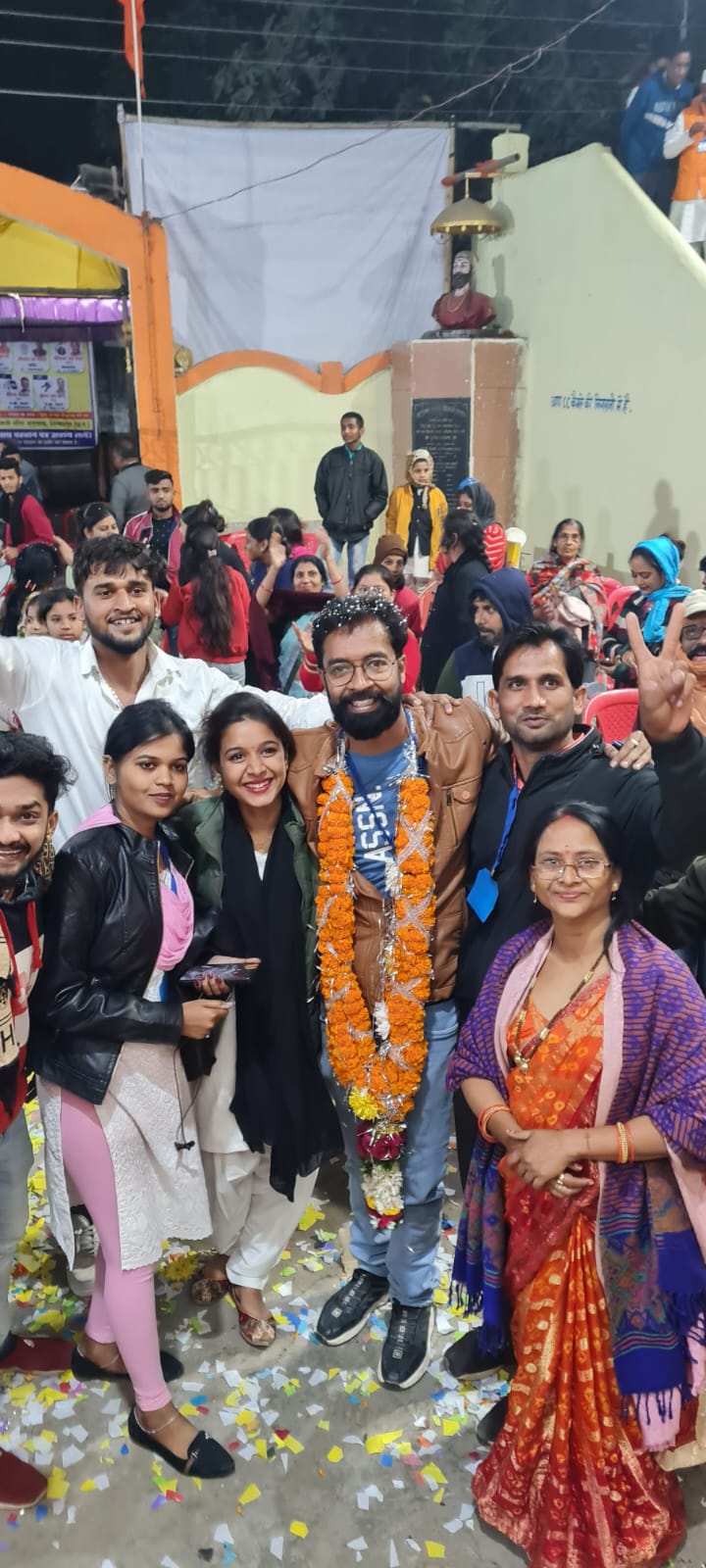 तुलजा भवानी मंदिर में मराठा समाज का भारी गहमागहमी के बीच चुनाव हुआ सम्पन्न ,शशांक चौहान की हुई शानदार जीत, लोगों ने जमकर स्वागत किया