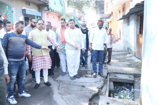 बिलासपुर शहर में “नौ दिन चले अढ़ाई कोस” की तर्ज पर चल रहा शहर में अमृत मिशन योजना का काम चल रहा है, 4 साल बाद भी अमृत मिशन योजना का काम पूरा नहीं हो पाया है : पूर्व मंत्री अमर अग्रवाल