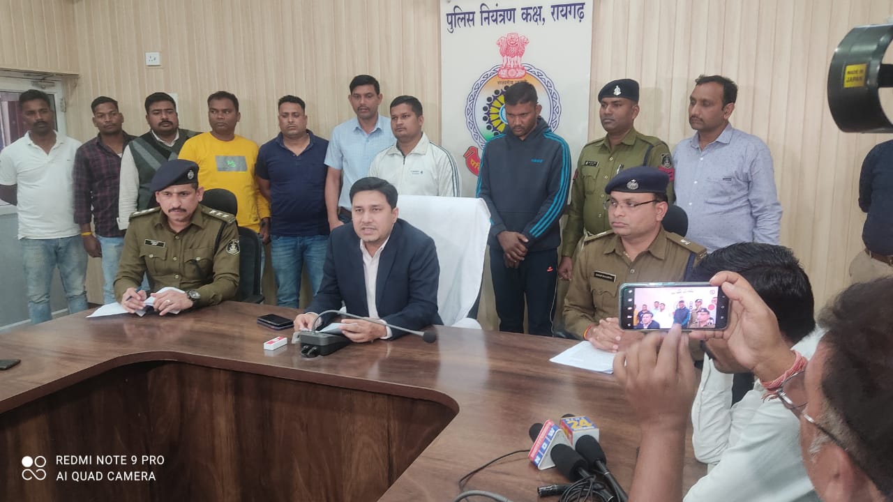 ब्रेकिंग न्यूज: अवैध हथियार की खरीदी-बिक्री में बिलासपुर संजू त्रिपाठी हत्या में सुपारी किलिंग का कनेक्शन भी आया सामने…..