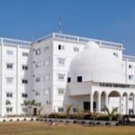 कलिंगा यूनिवर्सिटी में छात्रों के दो गुटों के बीच जमकर मारपीट 20 छात्रों को गंभीर चोट, हास्टल खाली कराया गया, परीक्षाएं स्थगित