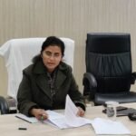 कलेक्टर डॉ.सिद्दकी ने ली महिला एवं बाल विकास विभाग की समीक्षा बैठक<br>कुपोषण के मामलों पर विशेष ध्यान देने के दिए निर्देश