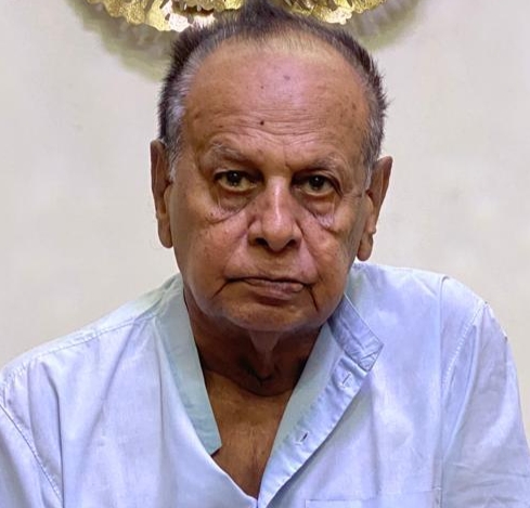 वरिष्ठ अधिवक्ता मतीन सिद्धकी के पिता एव सारंगढ़ कलेक्टर फरिहा आलम के ससुर मसूद अहमद सिद्दीकी का  निधन