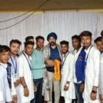 कांग्रेस नेता सुरेन्द्र सिंह छाबड़ा कुंडा में गुरु घासीदास जयंती और नववर्ष मिलन समारोह में शामिल हुए