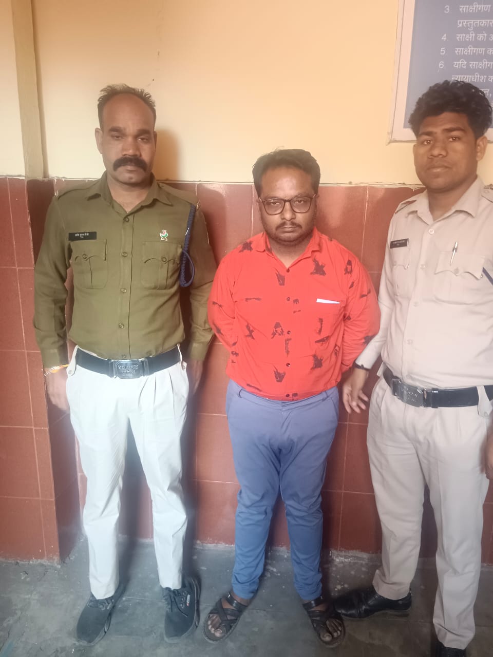सोशल मीडिया पर चाईल्ड पोर्नोग्राफी अपलोड़ करने वाला आरोपी चक्रधरनगर से गिरफ्तार…