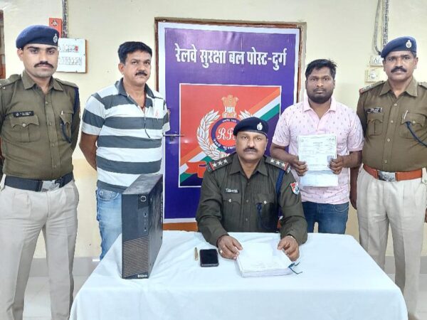 9 ई टिकट के साथ एक युवक को रेसुब दुर्ग ने गिरफ्तार किया