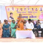 सांसद खेल प्रतियोगिता का तमनार में हुआ भव्य उद्घाटन<br>खेल प्रतियोगिता का उद्घाटन मुख्य अतिथि श्रीमती सुनीति सत्यानंद राठिया द्वारा किया गया