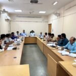 छत्तीसगढ़ स्टेट पॉवर डिस्ट्रीब्यूशन कंपनी लिमिटेड,विभागीय संभाग कार्यालय बिलासपुर की समीक्षा बैठक<br>बकाया राजस्व वसूली अभियान तेज करने के निर्देश
