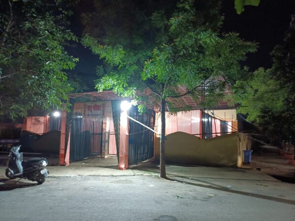 सामुदायिक भवन में आए दिन हंगामे और डीजे के शोर से कॉलोनी वासी त्रस्त0 पार्षद की मनमर्जी की कॉलोनी और मोहल्ला वासियों ने की शिकायत